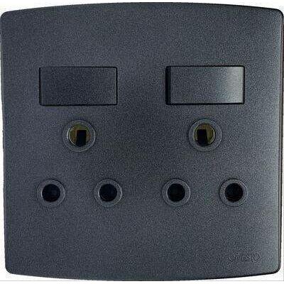 Trinity 4X4 Double Plug Black